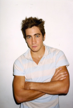 yellowasian:  Jake Gyllenhaal 