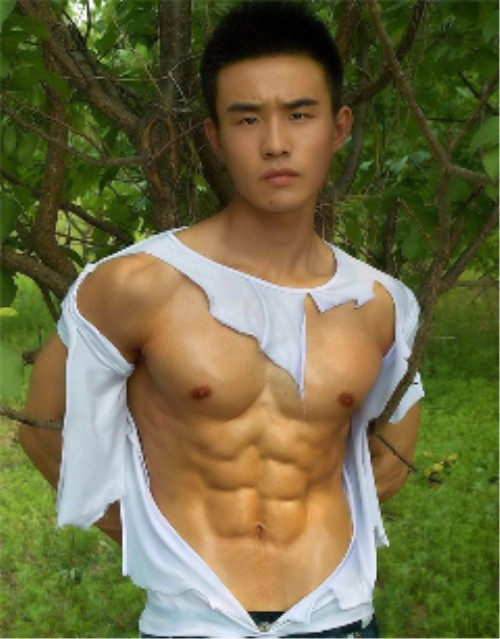 sgdude:  Now if you came across this fellow tied to a tree, what would you do? 
