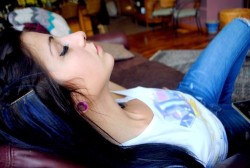  A impressão que temos é que sempre amamos as pessoas mais do que elas nos amam, talvez não seja apenas impressão, seja verdade. (iamjt) 