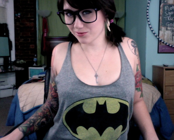 sexncomics:  superherogirls:  ashafuckinglo:  Getting #online now! Now in double