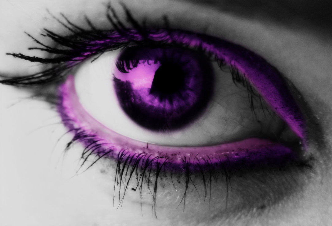 neon-stratez-star:  lovelyitalian360:  I love violet eyes sooo much! I wish I had