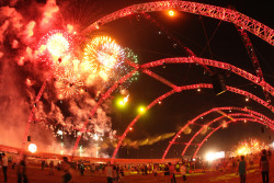 raveisking:  EDC Las Vegas 2011 