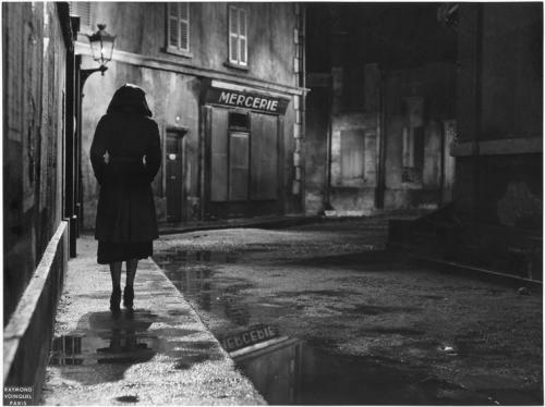 liquidnight:  Raymond Voinquel Still from Portrait d’un assassin (1949, dir. Bernard Roland) [From the Réunion des Musées Nationaux]