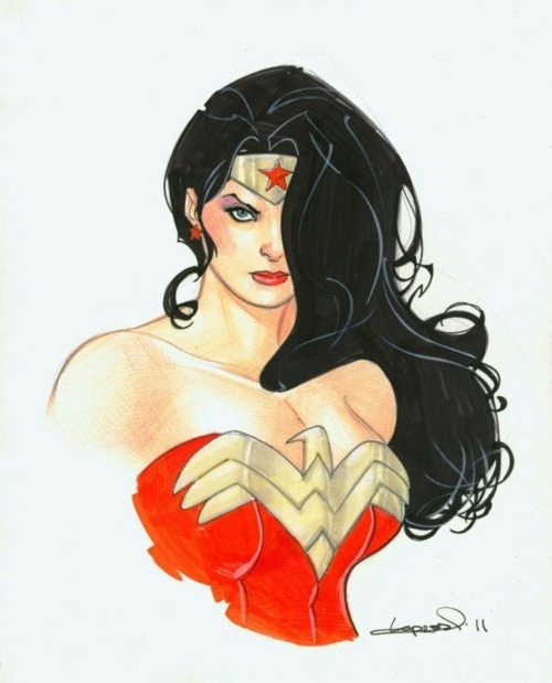 wonderwomanv2: dcwomenkickingass: Gorgeous Wonder Woman by Aaron Lopresti. oooh, Miss Diana, ooooooh