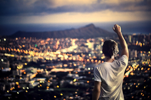 O dia vai chegar, geral vai entender. Que tudo que se faz um dia volta pra você. 