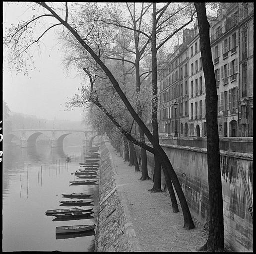 yama-bato:  Marcel Bovis Embarcations sur le bord de la Seine via :Ministère de