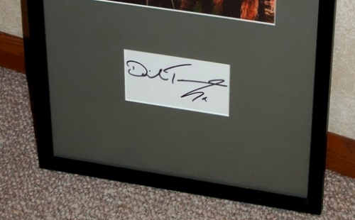 mayorbenjiwyatt:The fact that when David Tennant signs his last name it’s a T and then literally str