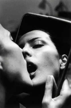 transparentvignettes:  Helmut Newton 