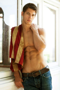 beautyisnull:  Beauty In Perfection. 