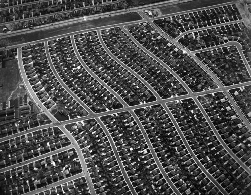 Westchester, LA photo by Loomis Dean, 1949