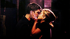  - Friends 2x07 ‘The One Where Ross Finds Out’ 