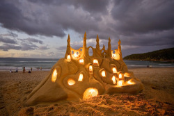 bluepueblo:  Illuminated Sand Castle, Santa Cruz, California  photo via ember. 