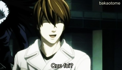 Quando sua mãe entra no seu quarto do nada e acaba te atrapalhando: