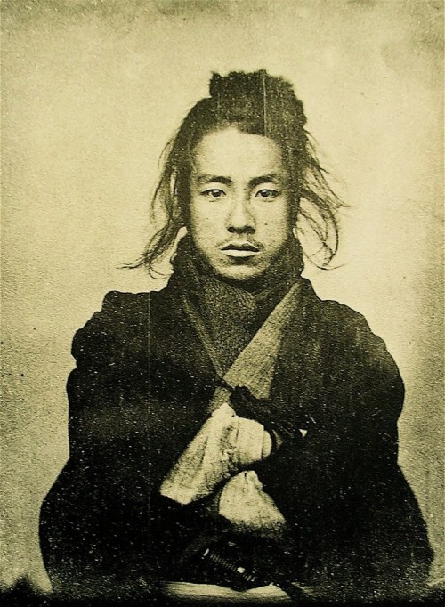 mydaguerreotypeboyfriend:  Unknown Japanese man, 19th century.  Submitted by thepeacockskirt 