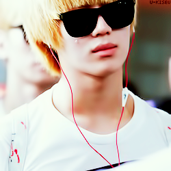 u-kiseu:  Taemin’s airport fashion requested by : unspoken-steph 
