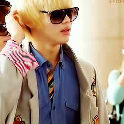 u-kiseu:  Taemin’s airport fashion requested by : unspoken-steph 