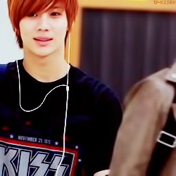 u-kiseu:  Taemin’s airport fashion requested by : unspoken-steph 