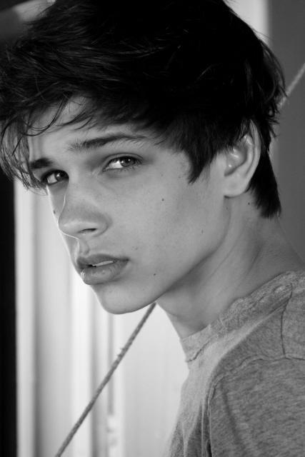 jessysimone:  Oh, He’s Cute :) on We Heart It. http://weheartit.com/entry/10795035