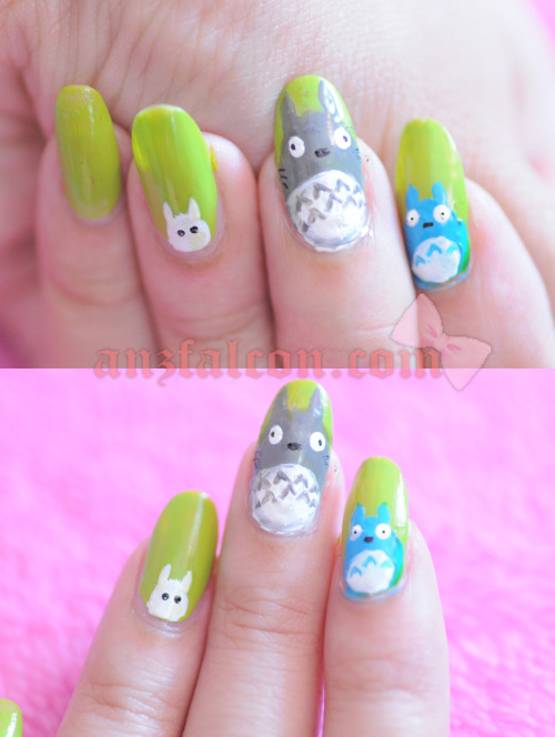 anzfalcon:Totoro nail art tutorial is up!  Watch it 720p HD “HERE” in my Youtube channel!!!  I hop