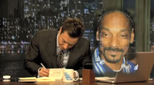 Thank you, Snoop Dogg, for reportedly working on a new sitcom for NBC that you will produce and star