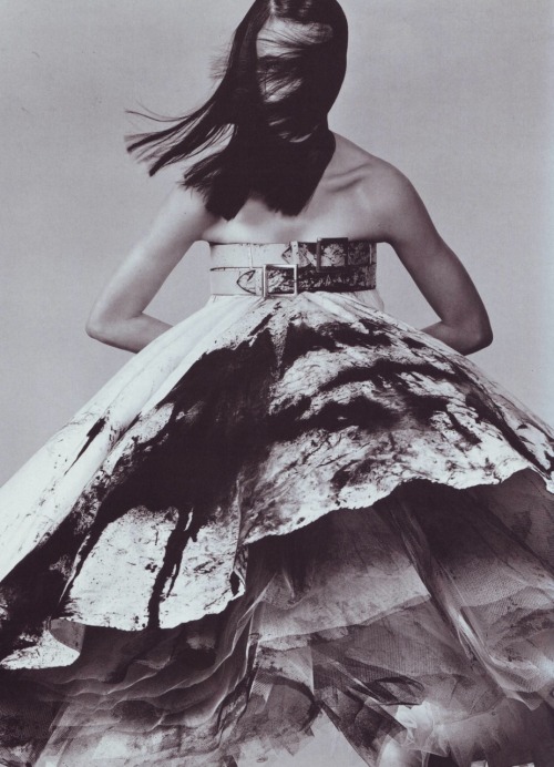 paintthoselashes: Vogue Italia May 1999