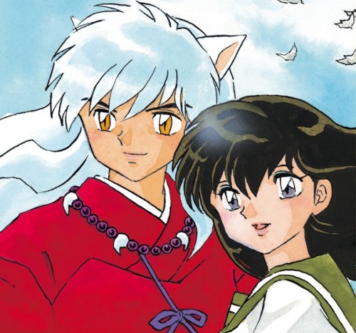 samantha-vas-ictomi:  At first I was posting this to compare and talk about how cute they used to be. Then I noticed that in the second picture the string on InuYasha randomly pops up out of nowhere. 