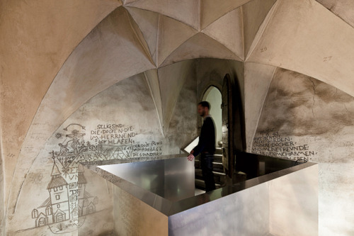 Albrechtsburg Meissen, Gerhards & Glücker
“Visitors to this tiny prison cell ascend a futuristic aluminum pulpit to get a close look at well-preserved graffiti from the year 1643 that says: “Death is certain; only uncertain is the day. Also the hour,...