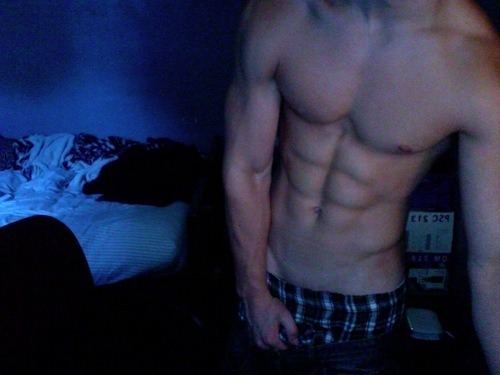 t-dibs:  date me plz 