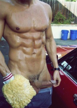 lifestyl3:  I want to go to THAT carwash…
