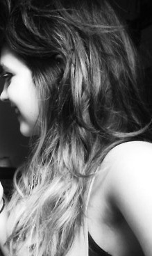  “O destino me trouxe  você, e não vai ser a distancia que vai atrapalhar a nossa história.” (ironicallygirl) 