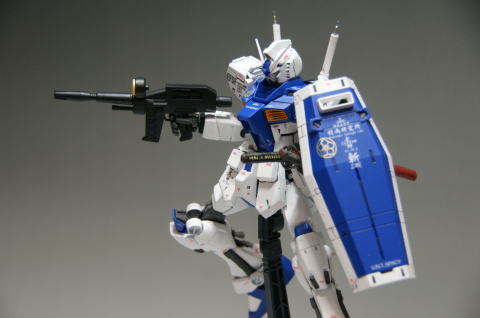bboybbox:  gunota:  Solomon Express Gundam G-3 - Custom Build Modeled by NHKEN2  Shit in a throat. T