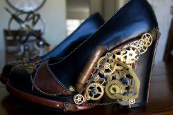 i-could-be-loathsome:  steampunkxlove:  These heels from HotAirBallonRide on Etsy are custom made and light up!  glorious 