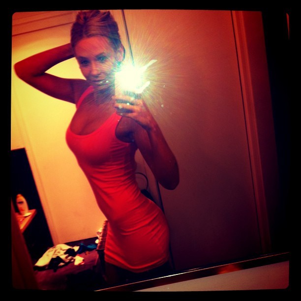 hotselfshots:  Launching a new site that will enable girls to make money from their