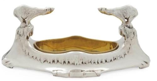 A CONTINENTAL SILVER-PLATED POLAR-THEMED JARDINIERE CENTREPIECEEARLY 20TH CENTURYShaped oval wit