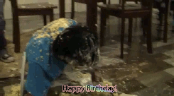 desglazeado:  laly096:  werevertumorro “fiesta de cumpleanos” video  hahaha