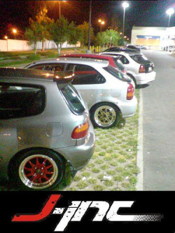 roleyracks:  JDM, fa you lames.