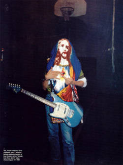 heroinkilledtherockstar:  Kurt Cobain at