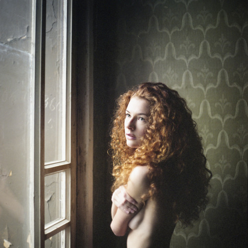 All Time RedheadsRedhead with curly hair and angelic face! ￼￼