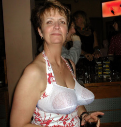 I really can&rsquo;t say what&rsquo;s going on in that bra.