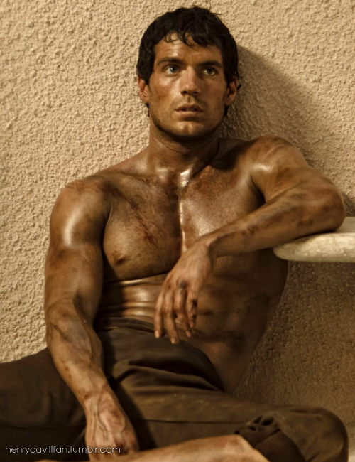 henrycavillfan:  Henry Cavill movie stills from IMMORTALS (2011) (Edited by me,Henry Cavill Fansite) 