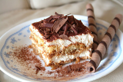 diet-killers:  Tiramisu (by Munch n’ Crunch) 