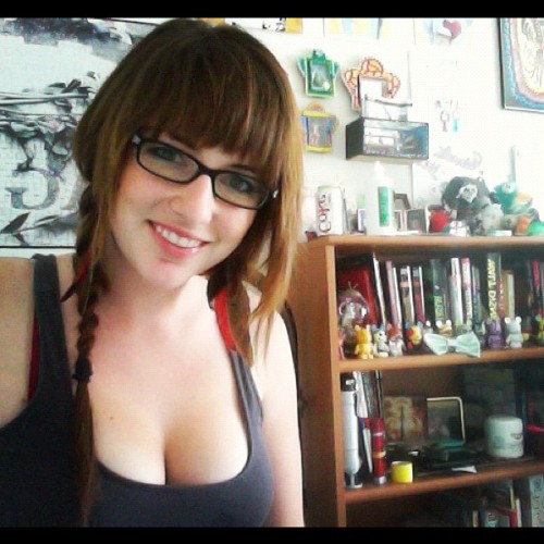Porn Pics Girls with nice curves and cool glasses