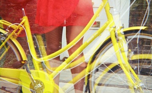 bigdesignloves:  Yellow Birdie from Bobbin Bicycles, London and at Adeline Adeline, NYC
