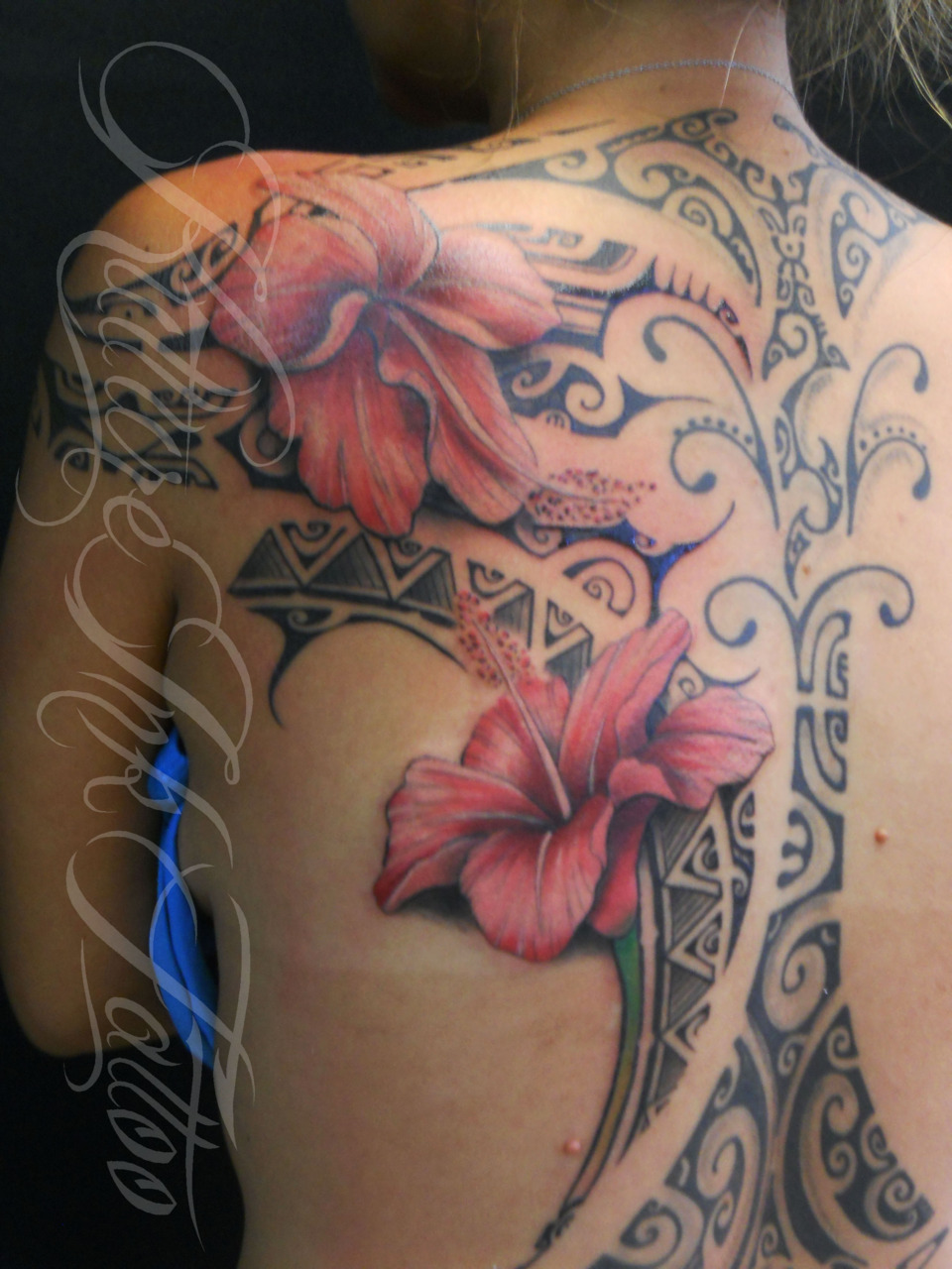 greentealovaaa:  tapdhatpolyy:  polynesian art&lt;3 pure gifted„  i’m lovin’