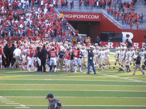 XXX aimforthetop:  Photos from the Rutgers game photo