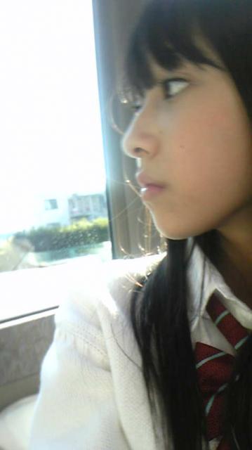 玉井詩織　横顔 