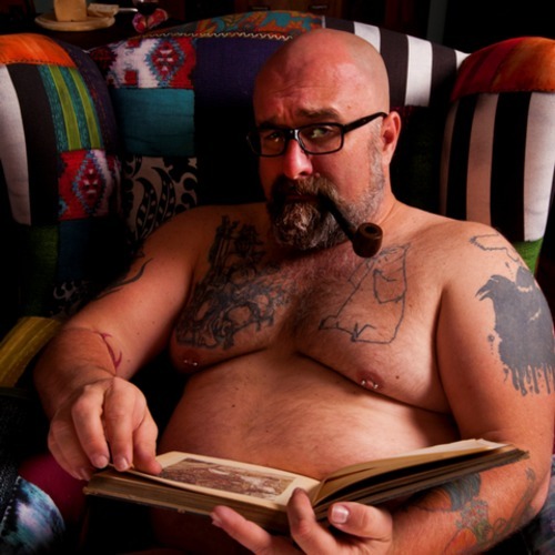 bearbeef:  i would listen to him all night long and give him head while doing it.