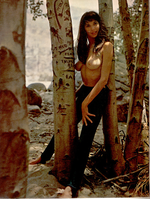 http://nudevintage.tumblr.com/post/11626730077