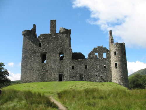 explore-the-earth:Dalmally, Scotland