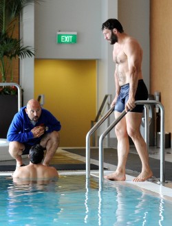 thepackageinspector:  stocky-men-guys:  giantsorcowboys:  Moment Before The Plunge! Lionel Nallet hesitates for just a moment, before taking the plunge. Will he hesitate before the All Blacks? Hell No, Baby!  Big, strong and sexy menStocky Men &amp; Guys